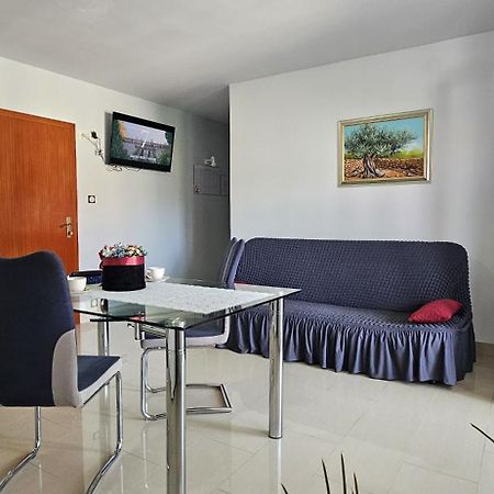 Bella Nina Apartments Šilo Eksteriør billede