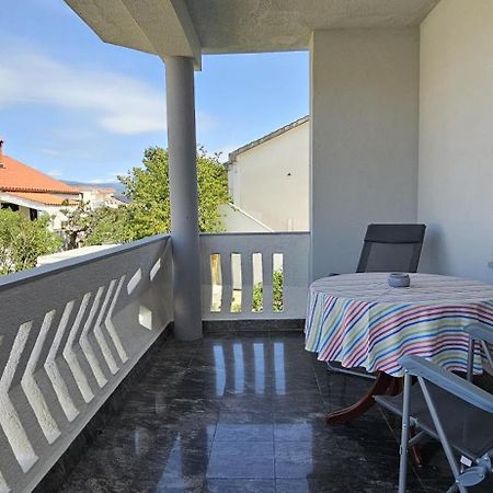 Bella Nina Apartments Šilo Eksteriør billede