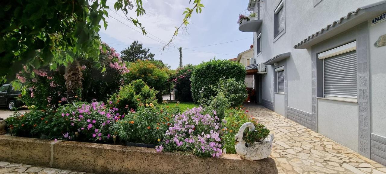 Bella Nina Apartments Šilo Eksteriør billede