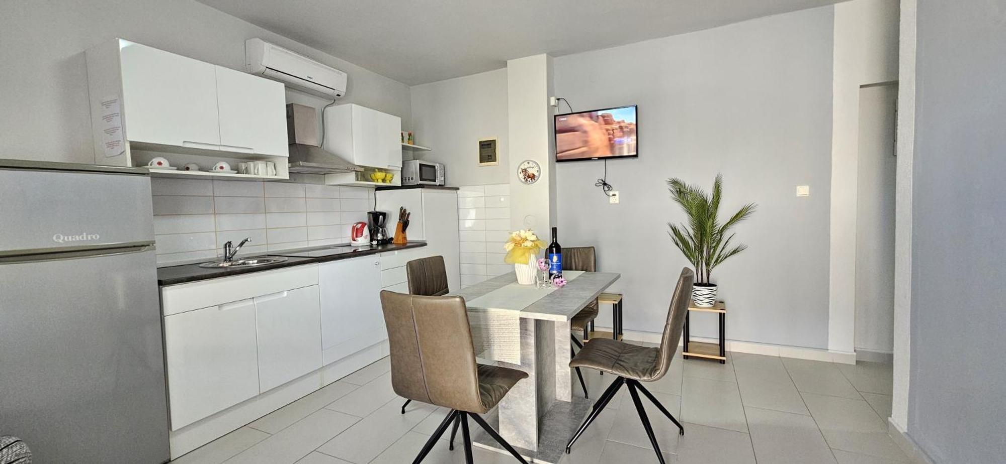 Bella Nina Apartments Šilo Eksteriør billede